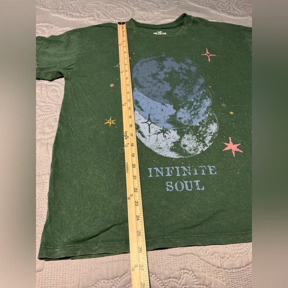 Hollister Artistic Green and Blue Short Sleeve Tee - Picture 5 of 6